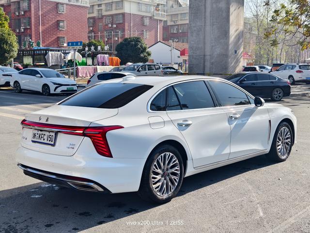 Hongqi H5 2023 2.0T Automatic Smart Connect Flag Smooth – фото 8