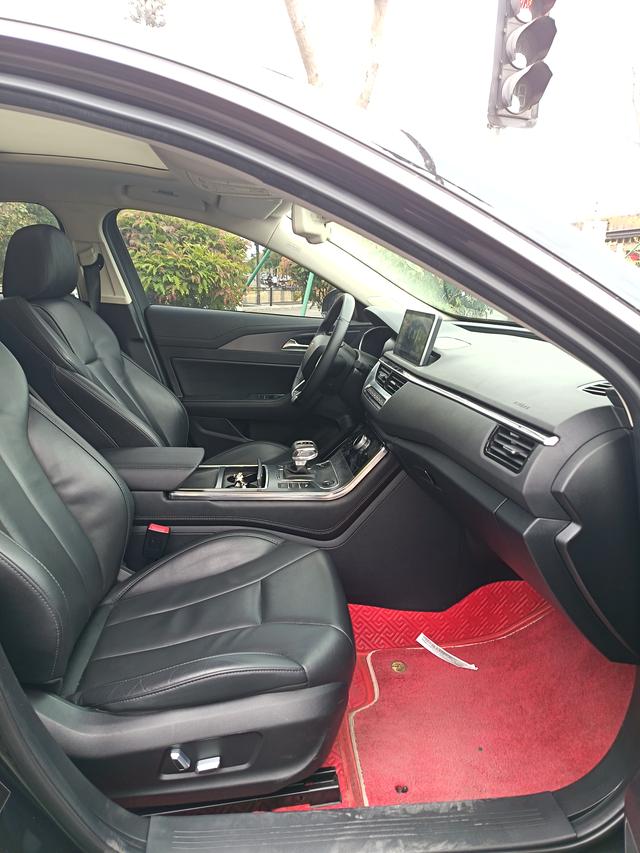 Hongqi H5 Classic Модель 2020 года 1.8T автоматическое Smart Flag Enjoy Edition – фото 8