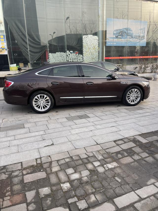 Buick LaCrosse Модель 2018 года 28T Elite – фото 2