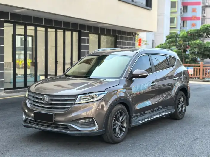 Dongfeng Fengguang 580 2020 Model 1.5T CVT Luxury Model