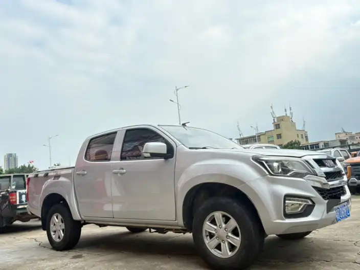 RE-MAX Ruimai 2022 Model 2.8T Classic 2WD Diesel Comfort Model Standard axis Edition JE493ZLQ6E