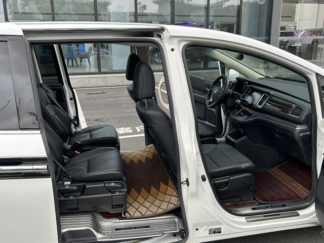 Honda Elysion 2016 2.4L Style – фото 15
