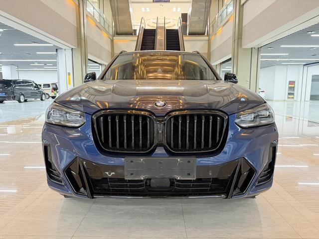 BMW X3 2022 xDrive30i Leader M Night Black Package – фото 2