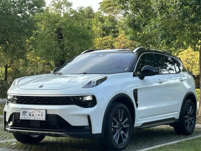 Lynk & Co 01 2021 Model 2.0TD 2WD Model Pro