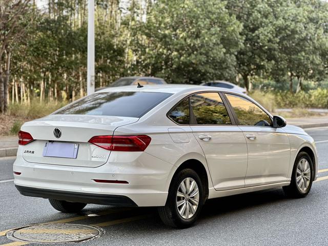 Volkswagen Lavida 2019 1.5L Automatic Style China VI – фото 7