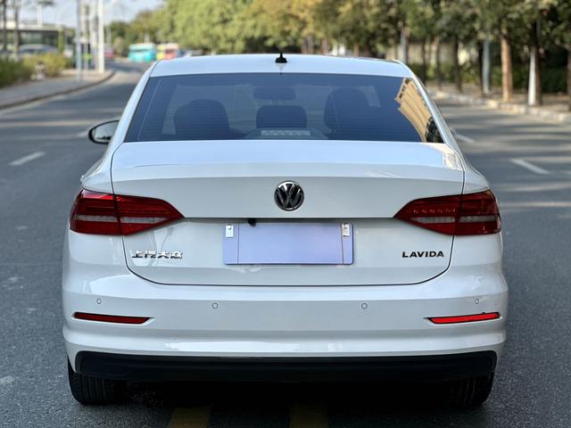 Volkswagen Lavida 2019 1.5L Automatic Style China VI – фото 8