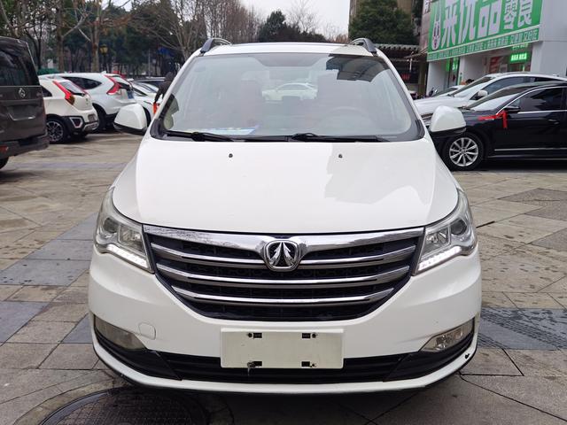 BAIC Weiwang M50 F 2017 модификация 1.5L Luxury
