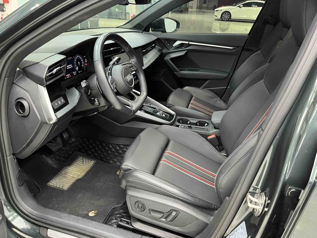 Audi A3 2022 Sportback 35 TFSI Stylish Sportback – фото 11