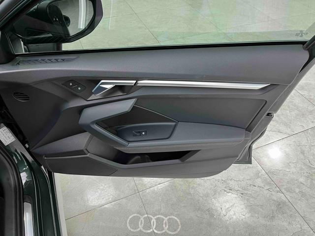 Audi A3 2022 Sportback 35 TFSI Stylish Sportback – фото 12