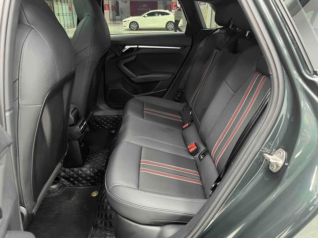 Audi A3 2022 Sportback 35 TFSI Stylish Sportback – фото 14