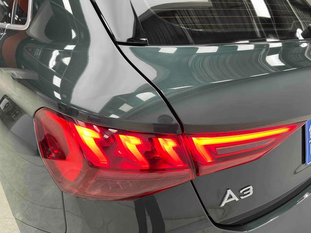 Audi A3 2022 Sportback 35 TFSI Stylish Sportback – фото 19