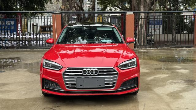 Audi A5 2017 модификация Sportback 45 TFSI quattro Sport Sport – фото 2