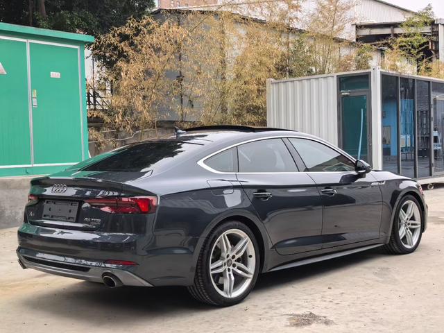 Audi A5 2017 модификация Sportback 45 TFSI quattro Sport Sport – фото 4