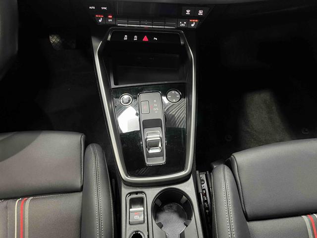 Audi A3 2022 Sportback 35 TFSI Stylish Sportback – фото 5