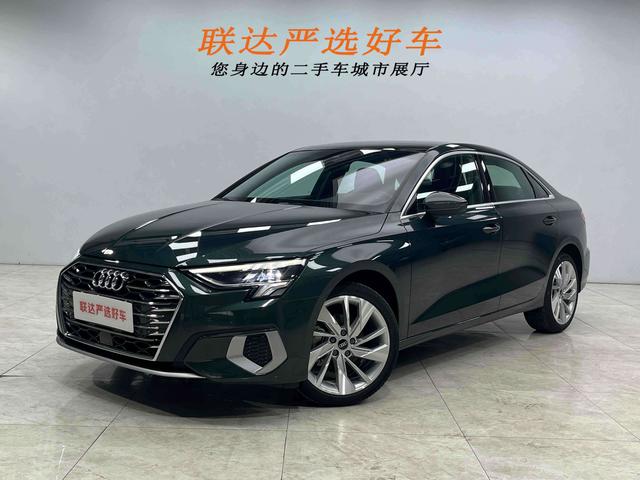 Audi A3 2024 A3L Limousine 35 TFSI Stylish Elegance – фото 1