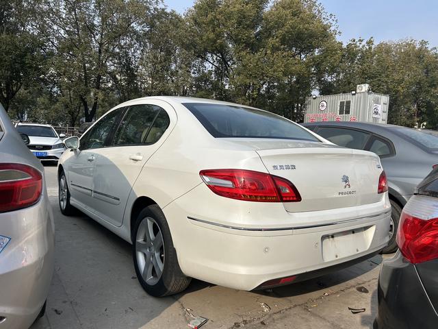 Peugeot 408 2013 2.0L Automatic Comfort – фото 3