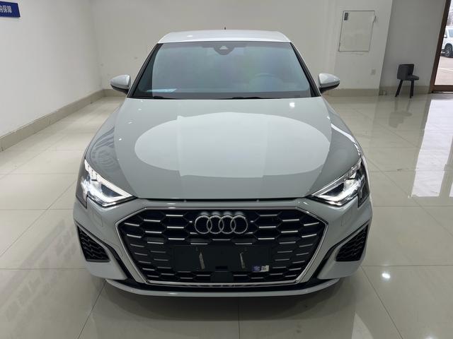 Audi A3 2023 Modi f ied Sportback 35 TFSI Enterprising Sport – фото 2