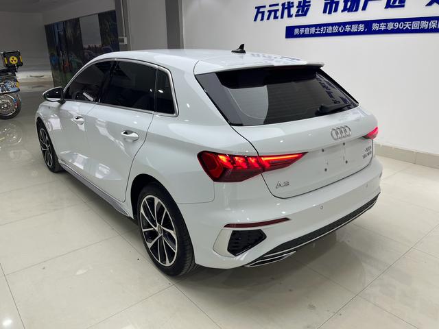 Audi A3 2023 Modi f ied Sportback 35 TFSI Enterprising Sport – фото 9