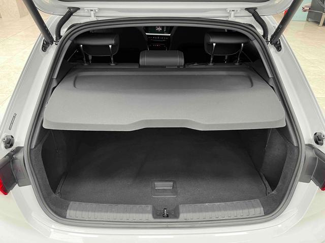 Audi A3 2022 Sportback 35 TFSI Stylish Sportback – фото 16
