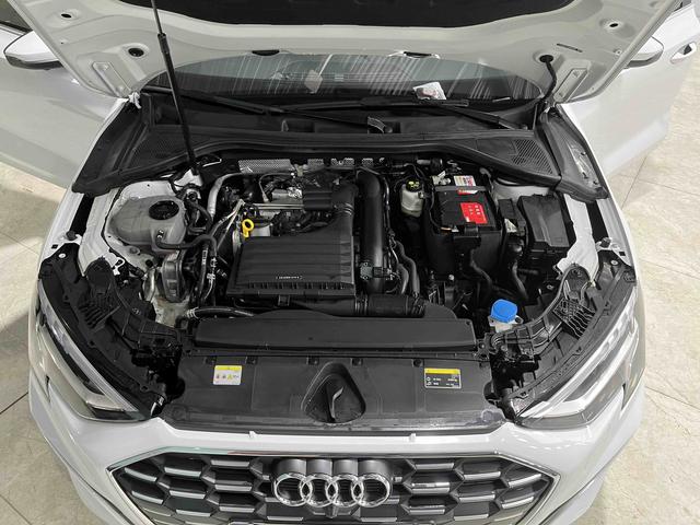 Audi A3 2022 Sportback 35 TFSI Stylish Sportback – фото 21