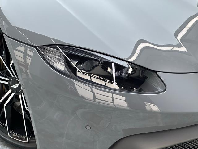 Vantage 2023 4.0T V8 Coupe – фото 12