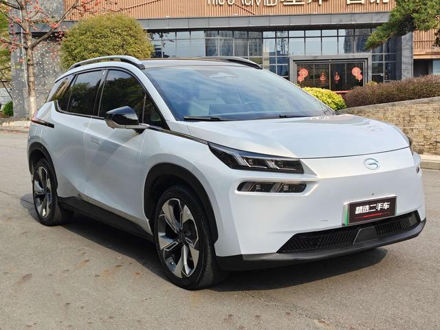 AION V Модель 2022 года AION V Plus 70 Smart Technology Edition Ternary lithium – фото 3