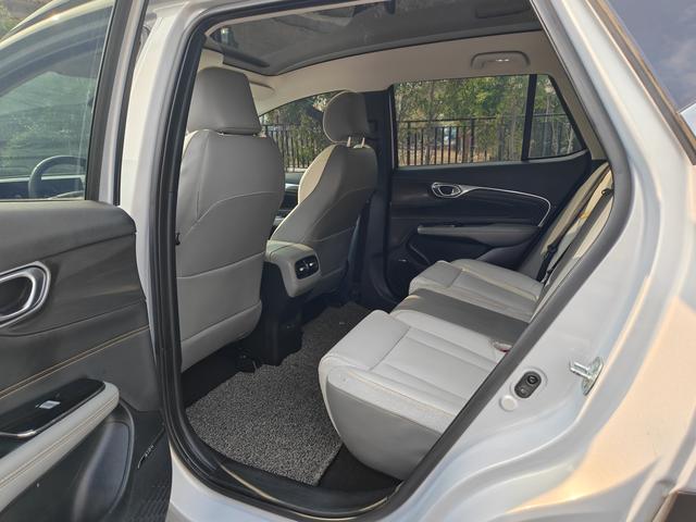 AION V Модель 2022 года AION V Plus 70 Smart Technology Edition Ternary lithium – фото 12