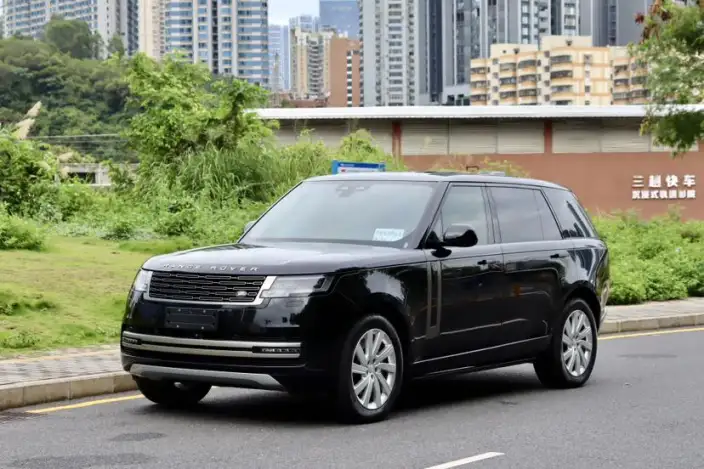Range Rover 2023 Model 3.0 L6 400PS Shengshi VII seat Extended Edition