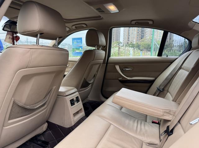 BMW 3 Series 2010 модификация 320i Fashion – фото 4
