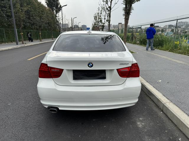 BMW 3 Series 2010 модификация 320i Fashion – фото 6