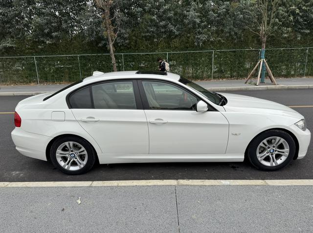 BMW 3 Series 2010 модификация 320i Fashion – фото 11