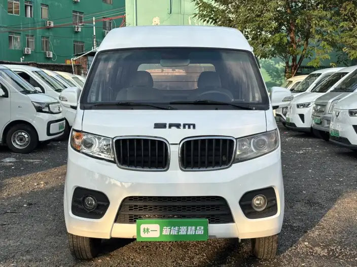 Small Haise EV 2022 Model Standard Model