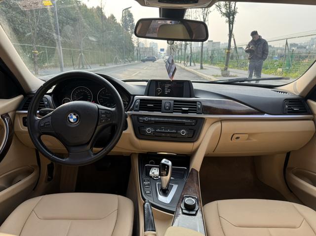 BMW 3 Series 2013 модификация комплектация 320Li Luxury Design Set – фото 16