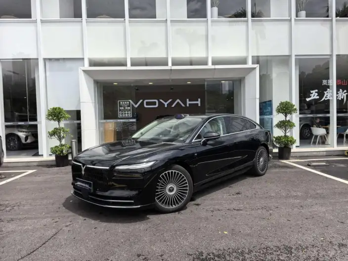 Voyah Pursuit L 2026 Model 4WD Ultra