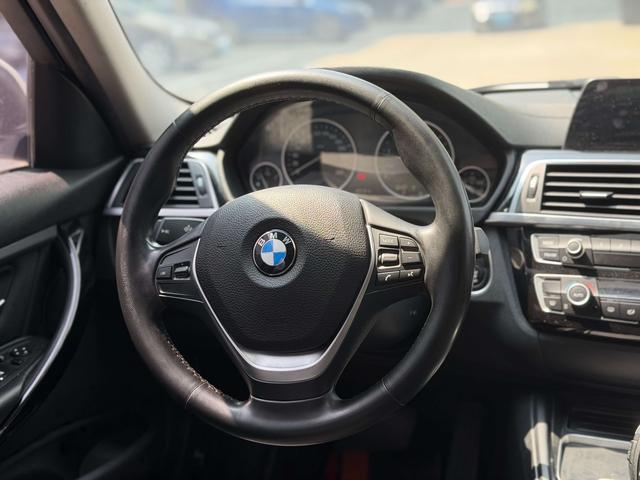 BMW 3 Series 2018 320Li Style – фото 4