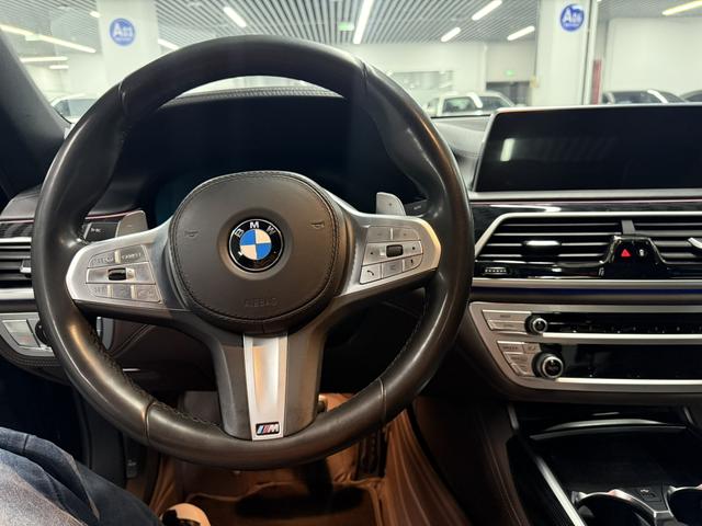 BMW 7 Series Модель 2019 года 740Li Leading M Sports Set – фото 4