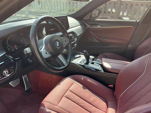 BMW 5 Series 2023 Modi f ied 530Li Lead M Sport Package – фото 4
