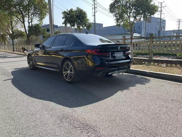 BMW 5 Series 2023 Modi f ied 530Li Lead M Sport Package – фото 7