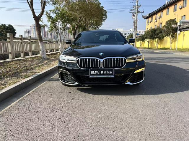 BMW 5 Series 2023 Modi f ied 530Li Lead M Sport Package – фото 2