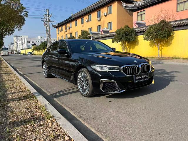 BMW 5 Series 2023 Modi f ied 530Li Lead M Sport Package – фото 10