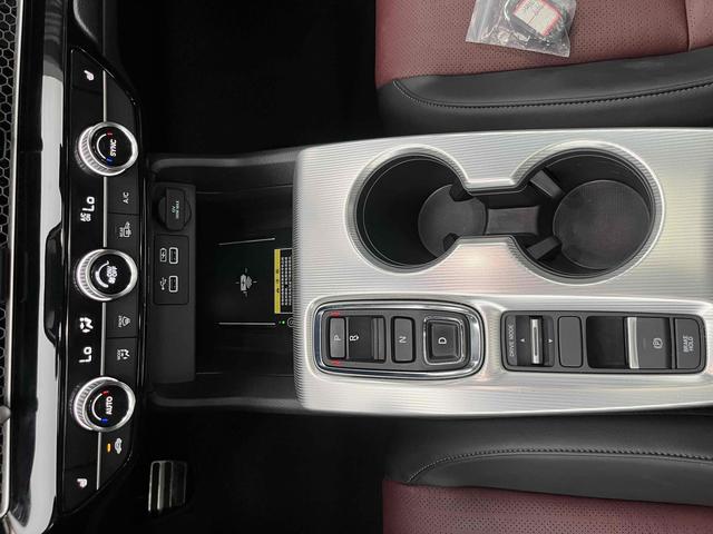 Honda INTEGRA Раздел 2023 2.0L e:HEV Rapid · Exclusive Edition – фото 4