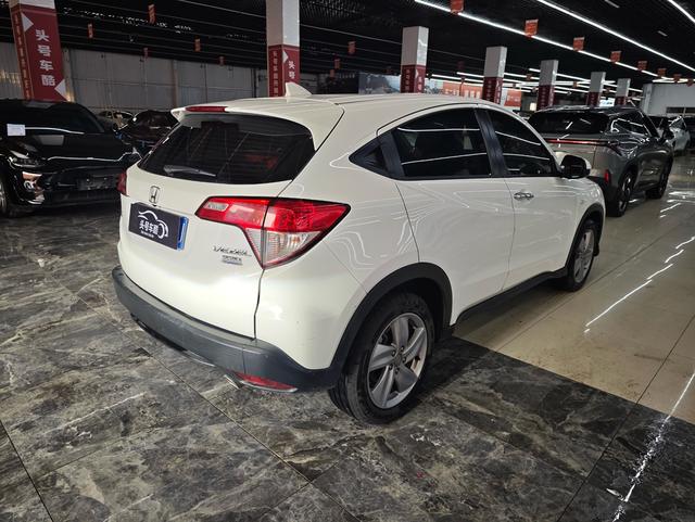 Honda Vezel Модель 2019 года 220 TURBO CVT Elite Edition Country VI – фото 4