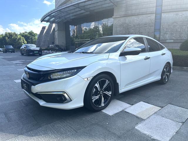 Honda Civic 2019 220TURBO CVT Power China V I – фото 1