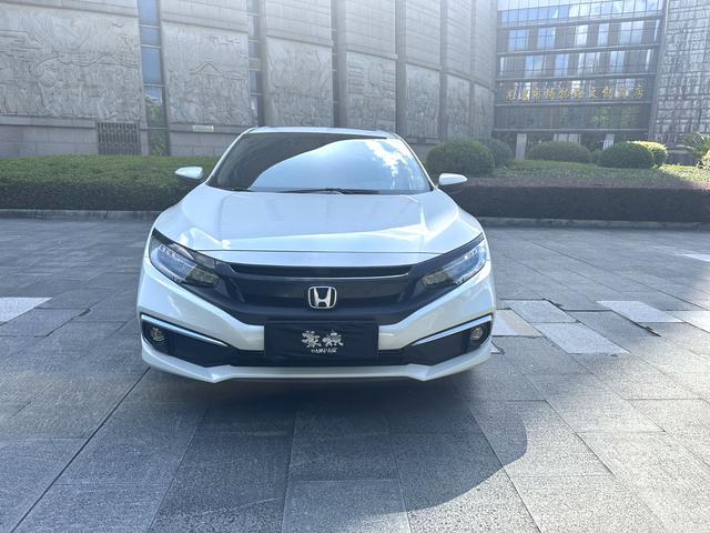 Honda Civic 2019 220TURBO CVT Power China V I – фото 2