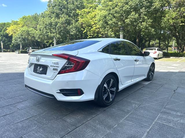 Honda Civic 2019 220TURBO CVT Power China V I – фото 5