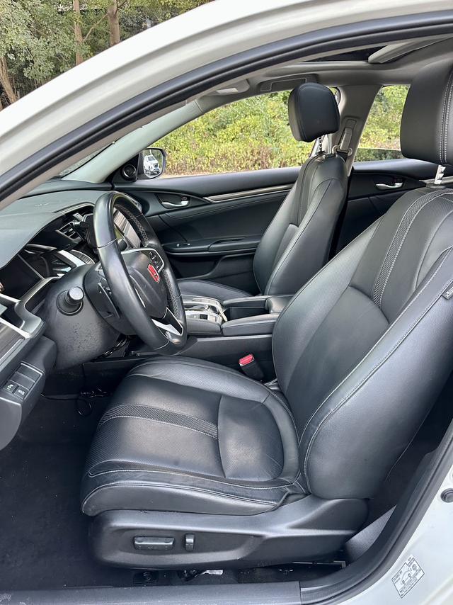 Honda Civic 2019 220TURBO CVT Power China V I – фото 11