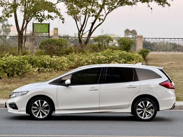 Honda Jade 2017 210TURBO CVT Style 5-seater – фото 4