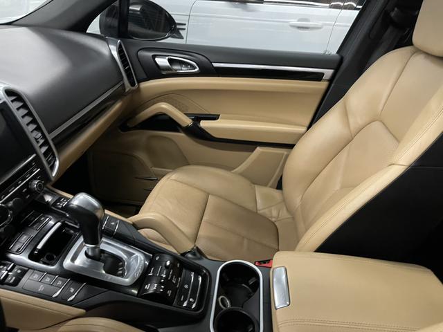 Porsche Cayenne 2015 Cayenne 3.0T – фото 10