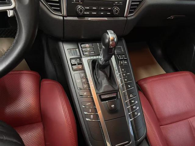 Porsche Macan 2017 Macan 2.0T – фото 8