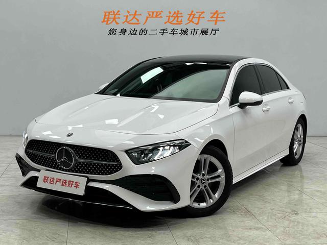 Mercedes-Benz A-class 2023 A 180 L – фото 1
